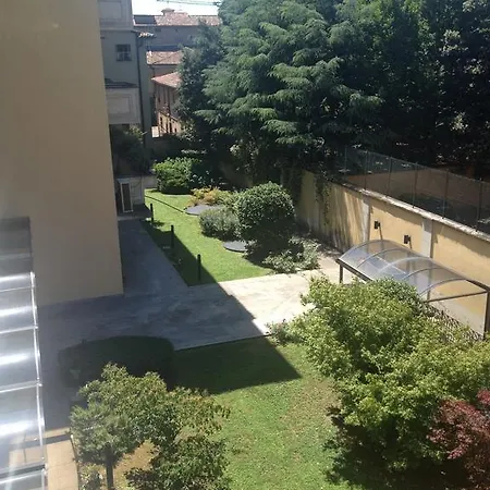 莱斯迈松斯意大利广场住宿加早餐旅馆